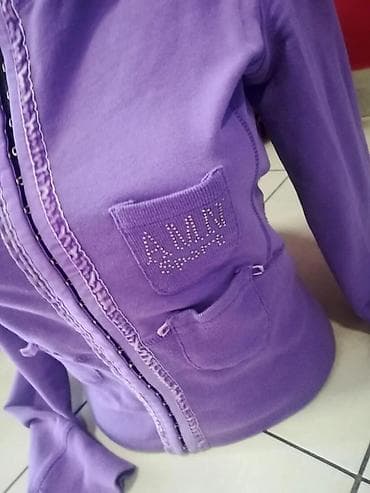 Ženska lila dukserica/jaknica na zakopčavanje - Boja: ljubičasta na lalafo.rs — 4 Ženska lila dukserica/jaknica na zakopčavanje - Boja: ljubičasta — 4