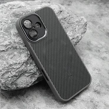 Futrola CARBON MagSafe za iphone 16 (6.1) siva (small camera) at lalafo.rs — 2 Futrola CARBON MagSafe za iphone 16 (6.1) siva (small camera) — 2