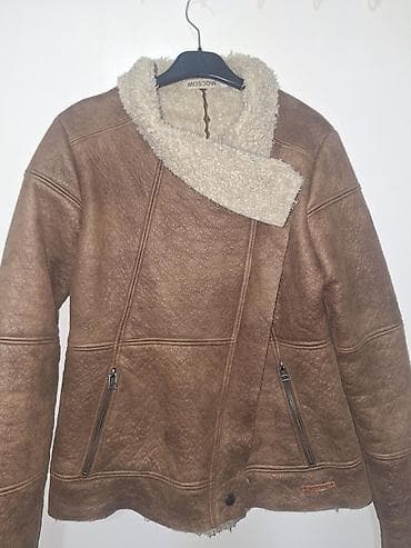 Moscow jaknica vel xs kao nova 2000 din na lalafo.rs — 1 Moscow jaknica vel xs kao nova 2000 din — 1