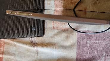 ASUS Transformer – 2‑u‑1 tablet/laptop sa dock tastaturom - Serija na lalafo.rs — 10 ASUS Transformer – 2‑u‑1 tablet/laptop sa dock tastaturom - Serija — 10