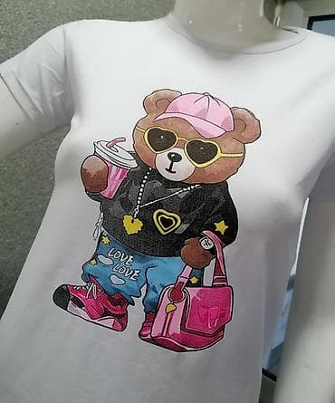 Bela ženska majica kratkih rukava sa štampanim motivom medveda u na lalafo.rs — 4 Bela ženska majica kratkih rukava sa štampanim motivom medveda u — 4