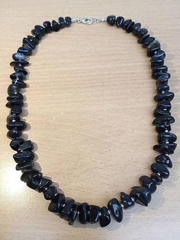 Ogrlica od krupnog OPSIDIJANA Ogrlica od krupnog OPSIDIJANA na lalafo.rs — 1 Ogrlica od krupnog OPSIDIJANA Ogrlica od krupnog OPSIDIJANA — 1