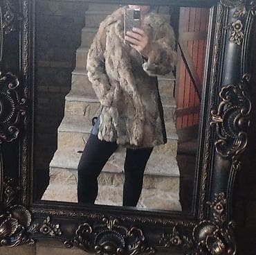 . Bunda polarne malo nošena Vel M /L jako topla i neobičan model na lalafo.rs — 7 . Bunda polarne malo nošena Vel M /L jako topla i neobičan model — 7