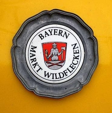 Bayern Markt Wildflecken ukrasni tanjir. Bayern Markt Wildflecken na lalafo.rs — 1 Bayern Markt Wildflecken ukrasni tanjir. Bayern Markt Wildflecken — 1