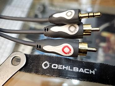 Oehlbach audio kabl – 3,5 mm stereo na 2x RCA - Brend: Oehlbach - na lalafo.rs — 2 Oehlbach audio kabl – 3,5 mm stereo na 2x RCA - Brend: Oehlbach - — 2