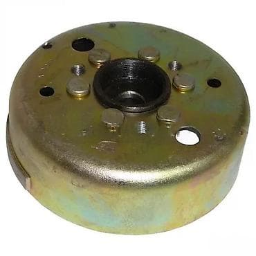 Transport: Zamajac magneta (flywheel/rotor) za skuter/motor Opis: - Metalni at lalafo.rs — 1 Transport: Zamajac magneta (flywheel/rotor) za skuter/motor Opis: - Metalni — 1