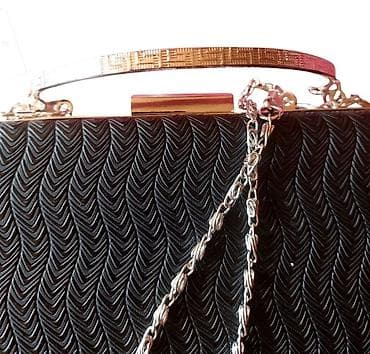 Elegantna ženska večernja torbica – model “clutch” sa metalnim okvirom na lalafo.rs — 10 Elegantna ženska večernja torbica – model “clutch” sa metalnim okvirom — 10