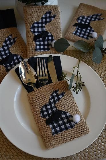 Uskršnji džepić za escajg od jute - Dekorativni držač za kašiku na lalafo.rs Uskršnji džepić za escajg od jute - Dekorativni držač za kašiku