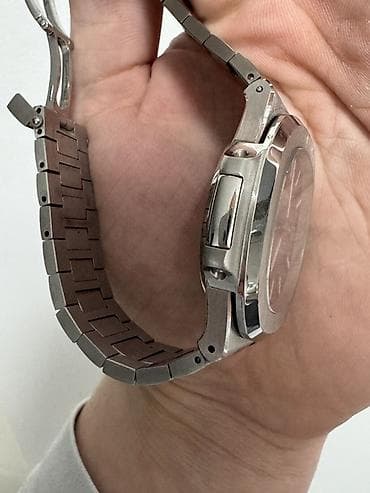 Patek Philippe Nautilus – automatski ručni sat od nerđajućeg čelika - at lalafo.rs — 4 Patek Philippe Nautilus – automatski ručni sat od nerđajućeg čelika - — 4