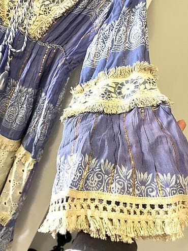Personal Items: Ženska boho haljina sa V-izrezom, ukrašena kićankama i vezom at lalafo.rs — 4 Personal Items: Ženska boho haljina sa V-izrezom, ukrašena kićankama i vezom — 4