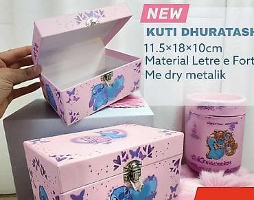 Pink kutija za poklone/dekoraciju sa motivima lika Stitch i na lalafo.rs — 1 Pink kutija za poklone/dekoraciju sa motivima lika Stitch i — 1