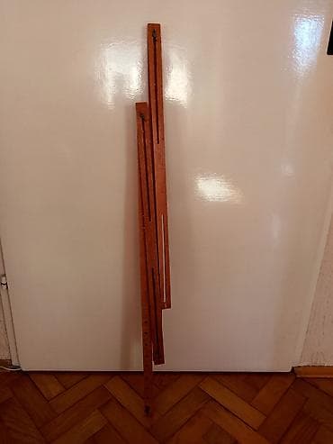 Drveni sklopivi ram/štender za tkanje ili izradu goblena. - na lalafo.rs — 2 Drveni sklopivi ram/štender za tkanje ili izradu goblena. - — 2