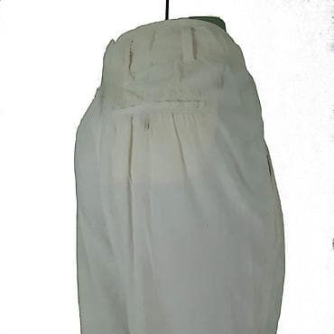 Pantalone marc cain, vel.m/38, somotske marka: marc cain veličina na lalafo.rs — 6 Pantalone marc cain, vel.m/38, somotske marka: marc cain veličina — 6