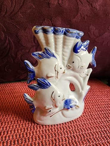 Sport & Hobby: Figura vintaz nova porcelanska. Na figuri par tackica boja i at lalafo.rs — 3 Sport & Hobby: Figura vintaz nova porcelanska. Na figuri par tackica boja i — 3