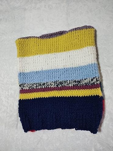 Prsluk novi dečiji ručno pleteni vel 2, obim ispod pazuha 50 cm na lalafo.rs — 4 Prsluk novi dečiji ručno pleteni vel 2, obim ispod pazuha 50 cm — 4