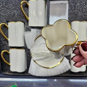 za svaki dan: Set za kafu/čaj – 6 šoljica sa tanjirićima - Materijal: fino na lalafo.rs — 2 za svaki dan: Set za kafu/čaj – 6 šoljica sa tanjirićima - Materijal: fino — 2