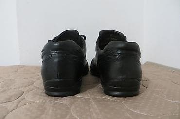 bermude teksas br: BATA br 41 materijal koza, bez bilo kakve greske ostecenja at lalafo.rs — 4 bermude teksas br: BATA br 41 materijal koza, bez bilo kakve greske ostecenja — 4