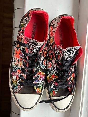 Trainers: Converse Chuck Taylor All Star patike – šareni grafiti print - Model at lalafo.rs — 4 Trainers: Converse Chuck Taylor All Star patike – šareni grafiti print - Model — 4