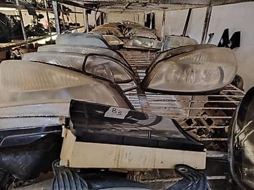 Auto farovi i zadnja svetla – veliki izbor - Širok asortiman prednjih na lalafo.rs Auto farovi i zadnja svetla – veliki izbor - Širok asortiman prednjih