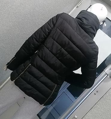 Original zimska jakna MARX MALO NOŠENA KAPULJAČA SKRIVENA U KRAGNI na lalafo.rs — 4 Original zimska jakna MARX MALO NOŠENA KAPULJAČA SKRIVENA U KRAGNI — 4