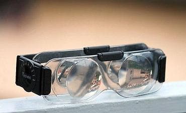 Original MAGNATEL magnifying system. Made in United Kingdom (piše na na lalafo.rs — 1 Original MAGNATEL magnifying system. Made in United Kingdom (piše na — 1