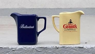 original esprit: Decanteri 1980s Ballantines i Grants Original ENGLAND. Made in at lalafo.rs — 1 original esprit: Decanteri 1980s Ballantines i Grants Original ENGLAND. Made in — 1
