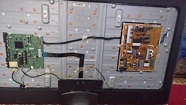 Samsung UE55F6500 u delovima PCB MAIN BN94-06580M BN41-01958B POWER na lalafo.rs — 2 Samsung UE55F6500 u delovima PCB MAIN BN94-06580M BN41-01958B POWER — 2