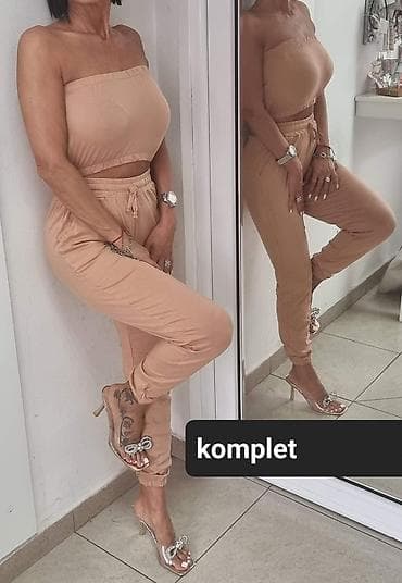 Komplet
Cena 1499 din at lalafo.rs — 1 Komplet
Cena 1499 din — 1