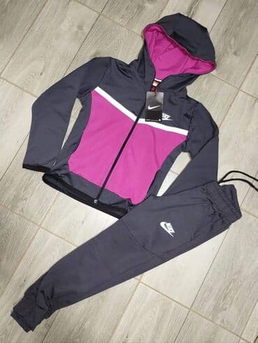 Decije komplet trenerke
Cena 4400 din
Velicina 14 na lalafo.rs Decije komplet trenerke
Cena 4400 din
Velicina 14