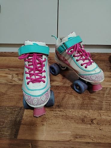 Rosule broj 35-36 - Tip: klasični roleri sa četiri točka (po dva at lalafo.rs — 1 Rosule broj 35-36 - Tip: klasični roleri sa četiri točka (po dva — 1