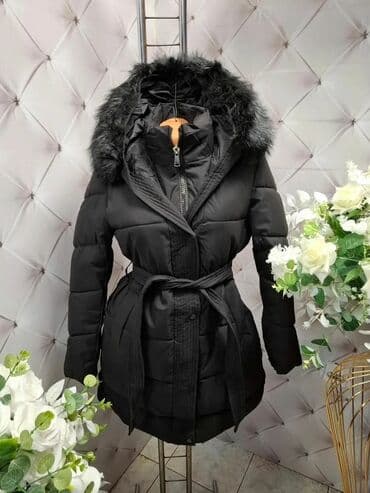 🔥Ženska zimska jakna – crna, topla i elegantna - Kroj: strukiran na lalafo.rs 🔥Ženska zimska jakna – crna, topla i elegantna - Kroj: strukiran