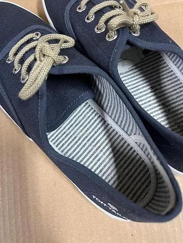 prsluk jaknica mango u: TOM TAILOR ženske patike – model 4892401 - Boja: tamno plava (Navy at lalafo.rs — 6 prsluk jaknica mango u: TOM TAILOR ženske patike – model 4892401 - Boja: tamno plava (Navy — 6