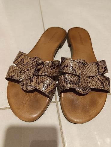 Slippers 38, color - Brown at lalafo.rs — 1 Slippers 38, color - Brown — 1
