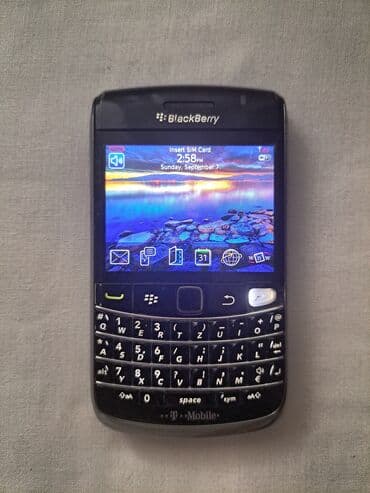 Blackberry Bold, bоја - Crna, Sa tastaturom na lalafo.rs Blackberry Bold, bоја - Crna, Sa tastaturom