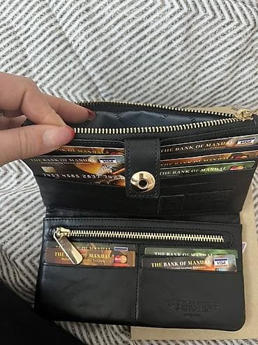 cista koza broj: Ženski kožni novčanik Manual Co. - Materijal: prirodna koža u crnoj na lalafo.rs — 1 cista koza broj: Ženski kožni novčanik Manual Co. - Materijal: prirodna koža u crnoj — 1