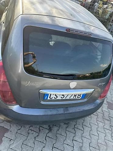 LANCIA Y VRATA BRANIK HAUBA STOP FAR I SVE | Lancia y vrata branik na lalafo.rs LANCIA Y VRATA BRANIK HAUBA STOP FAR I SVE | Lancia y vrata branik