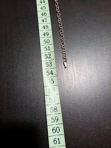 Personal Items: Na prodaju srebrni lančić u extra stanju. Plaćen 4000 din at lalafo.rs — 4 Personal Items: Na prodaju srebrni lančić u extra stanju. Plaćen 4000 din — 4