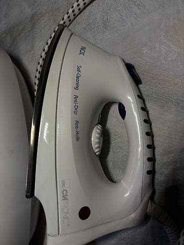 Irons: Pegla sa parnom stanicom – slabo korišćena Potpuno ispravna. Moguće at lalafo.rs — 5 Irons: Pegla sa parnom stanicom – slabo korišćena Potpuno ispravna. Moguće — 5