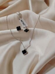 Set: Minđuše, Materijal: Srebro na lalafo.rs Set: Minđuše, Materijal: Srebro