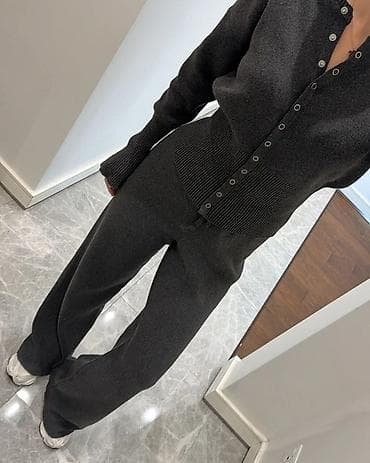 prsluk jaknica mango u: • Komplet || • Materijal 100%pamuk❗️ • Uni size DOPUNE SU STIGLE na lalafo.rs — 1 prsluk jaknica mango u: • Komplet || • Materijal 100%pamuk❗️ • Uni size DOPUNE SU STIGLE — 1