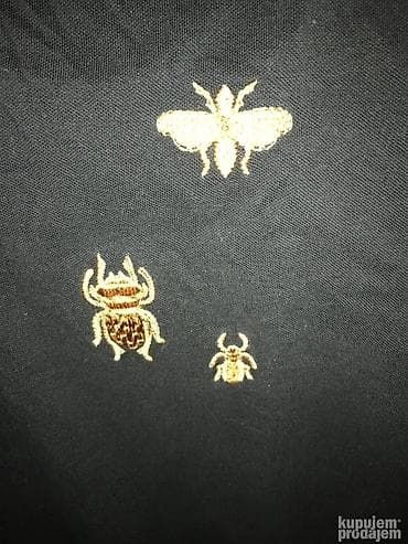 Original VALENTINO majica L 100% cotton Ramena 50cm, duzina 75cm Made na lalafo.rs — 2 Original VALENTINO majica L 100% cotton Ramena 50cm, duzina 75cm Made — 2