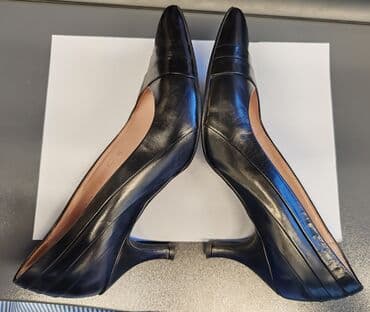 Salonke, Caprice, 39 na lalafo.rs Salonke, Caprice, 39