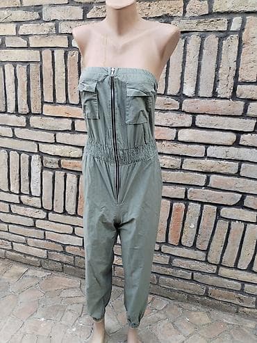 Women's Clothing: Kombinezon vel S
MADE IN Italy, nov BEZ etikete at lalafo.rs — 3 Women's Clothing: Kombinezon vel S
MADE IN Italy, nov BEZ etikete — 3