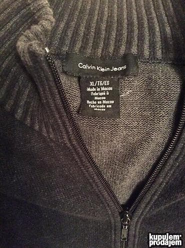 Original Calvin Klein dzemper jakna XL 100%cotton Ramena 50-52cm na lalafo.rs — 2 Original Calvin Klein dzemper jakna XL 100%cotton Ramena 50-52cm — 2