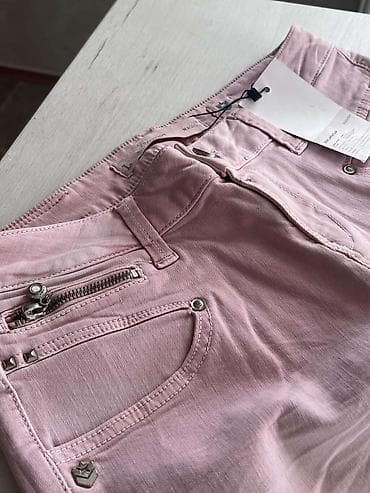 zenske broj: Predstavljamo svetloroze ženske farmerke marke Maglie Angelo at lalafo.rs — 2 zenske broj: Predstavljamo svetloroze ženske farmerke marke Maglie Angelo — 2