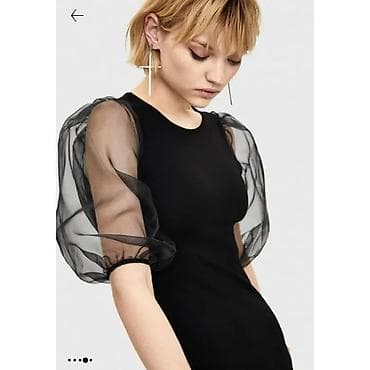 Bershka crna mini haljina sa puf rukavima od prozirnog tila. - Model na lalafo.rs — 3 Bershka crna mini haljina sa puf rukavima od prozirnog tila. - Model — 3