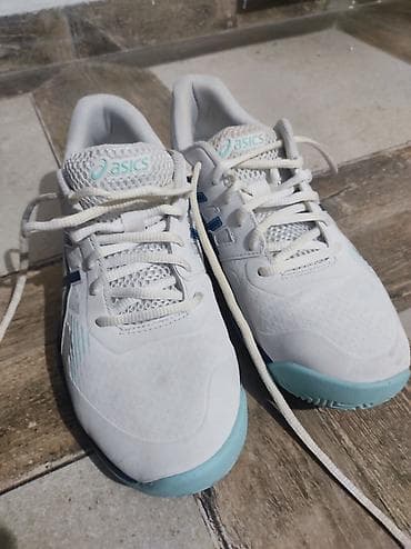 ASICS GEL-GAME patike Patike nisu nošene. Kupljene za odbojku, jednom na lalafo.rs — 6 ASICS GEL-GAME patike Patike nisu nošene. Kupljene za odbojku, jednom — 6