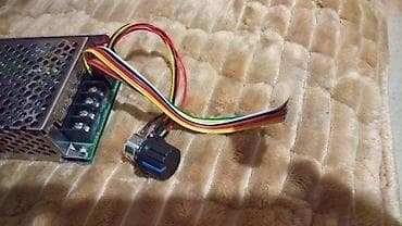 Adapter sa displejem i tockicem za podesavanje potrebnog napona na lalafo.rs — 2 Adapter sa displejem i tockicem za podesavanje potrebnog napona — 2