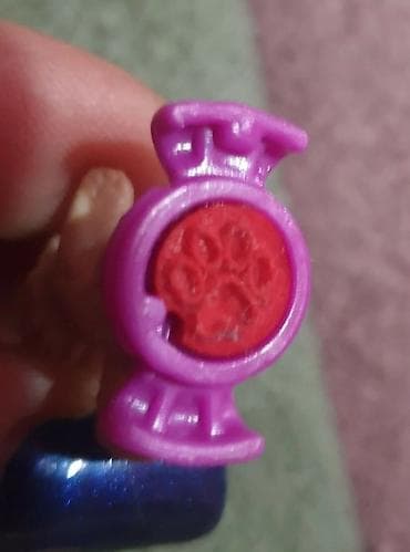 Kinder suprise igracka pets, kuca ima pečat na lalafo.rs — 4 Kinder suprise igracka pets, kuca ima pečat — 4