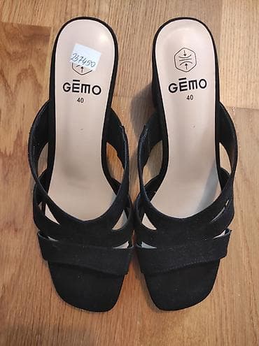 Slippers 40, color - Black at lalafo.rs — 6 Slippers 40, color - Black — 6